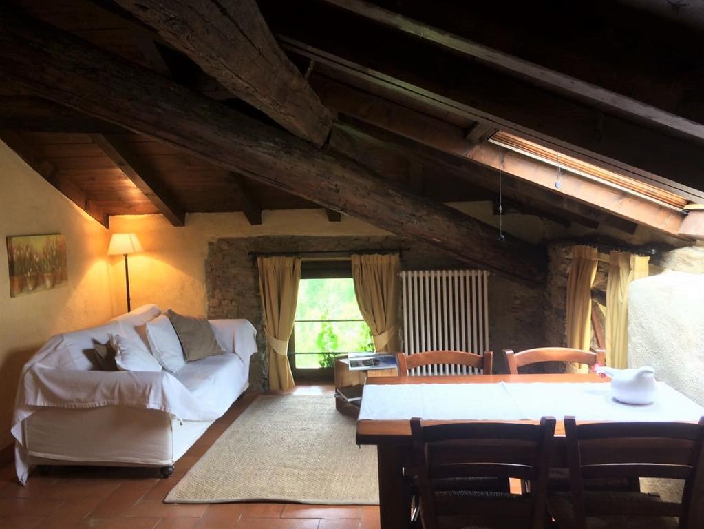 Agriturismo La Costa - Casa Vacanze Rovagnate Экстерьер фото